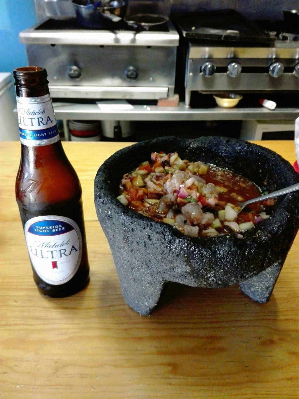 Restauran De Mariscos Imbiss | restaurant | Avenida Circunvalación 121, Rio Tijuana 3ra Etapa, Tijuana, B.C., Mexico | 016647276818 OR +52 664 727 6818