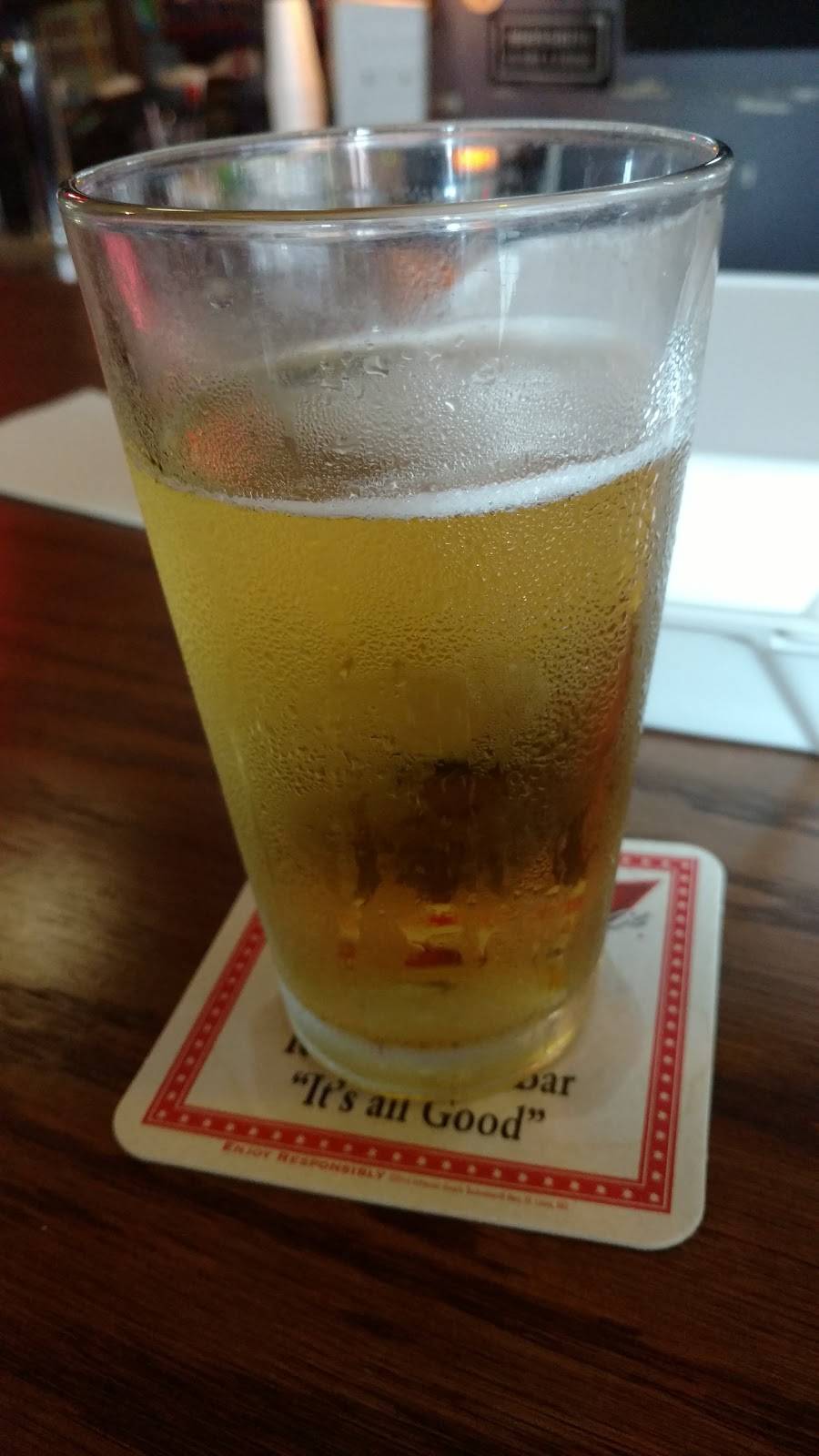 Nicks Village Pizza | restaurant | 62 S Main St, Utica, OH 43080, USA | 7408924468 OR +1 740-892-4468