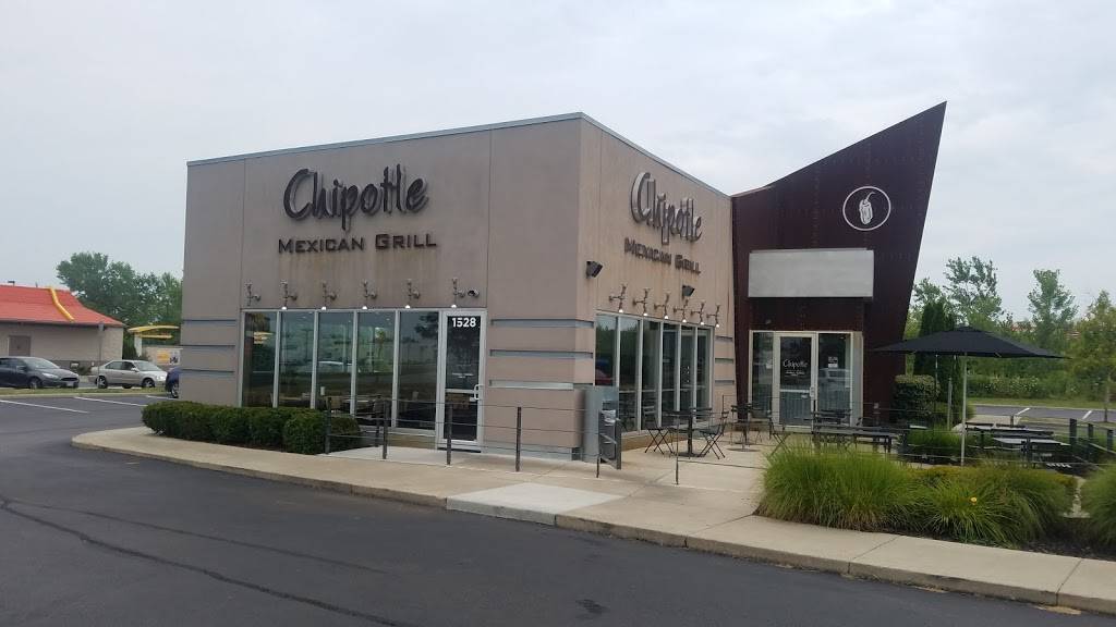 Chipotle Mexican Grill | restaurant | 1528 Georgesville Rd, Columbus, OH 43228, USA | 6148534245 OR +1 614-853-4245