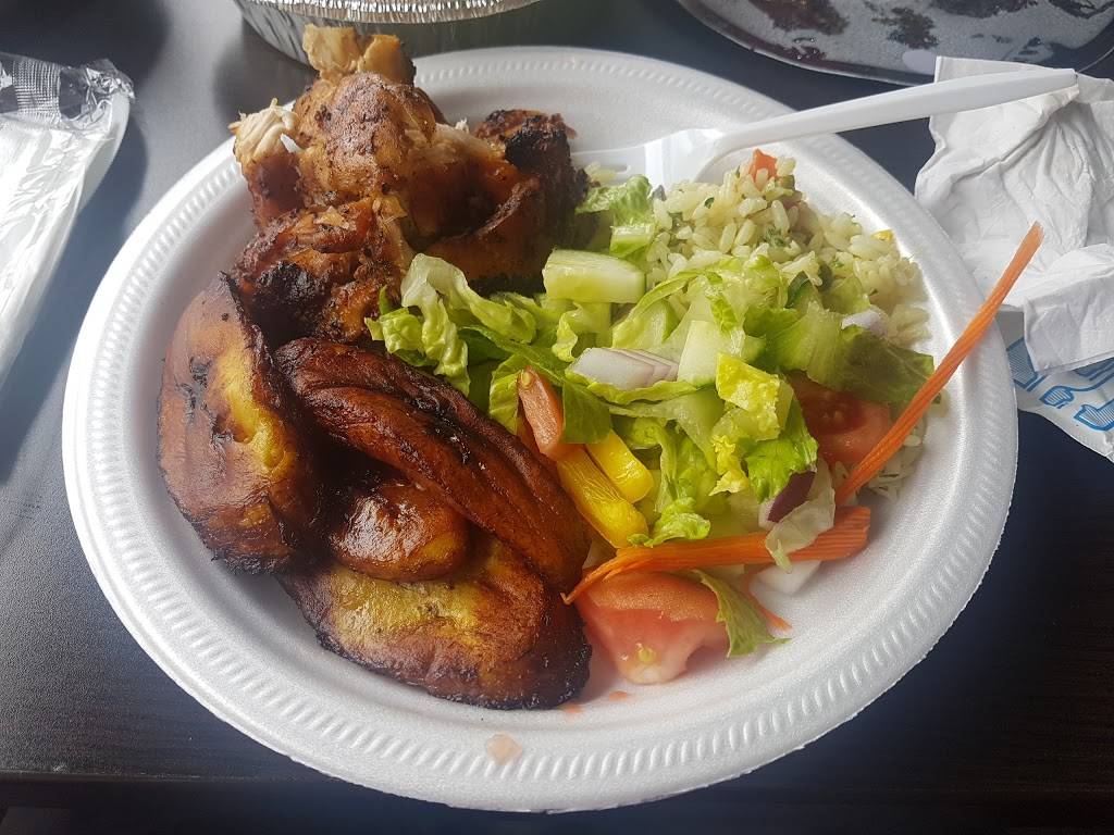 Pili Pili Grilled Chicken | restaurant | 205 Dalhousie St, Ottawa, ON K1N 7C9, Canada | 6136957404 OR +1 613-695-7404