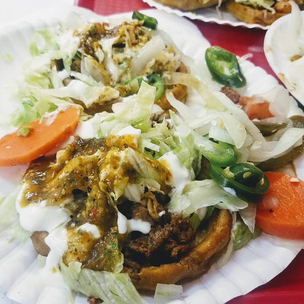 Tacos El Grullense E & E | restaurant | 2401 Middlefield Rd, Redwood City, CA 94063, USA | 6503699013 OR +1 650-369-9013