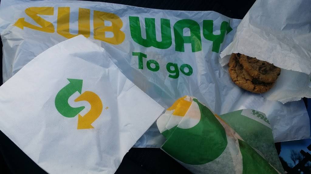 Subway | restaurant | 123 US-412, Siloam Springs, AR 72761, USA | 4795249643 OR +1 479-524-9643