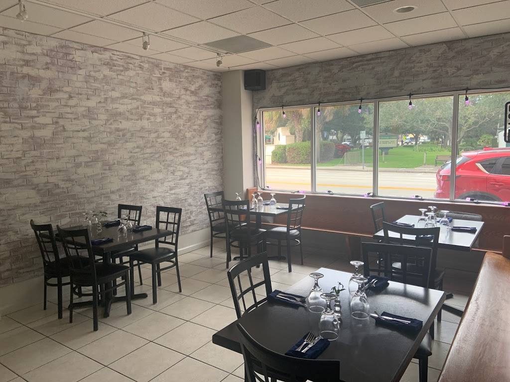 The Edgewood Eatery | restaurant | 1327 21st St, Vero Beach, FL 32960, USA | 7722173156 OR +1 772-217-3156