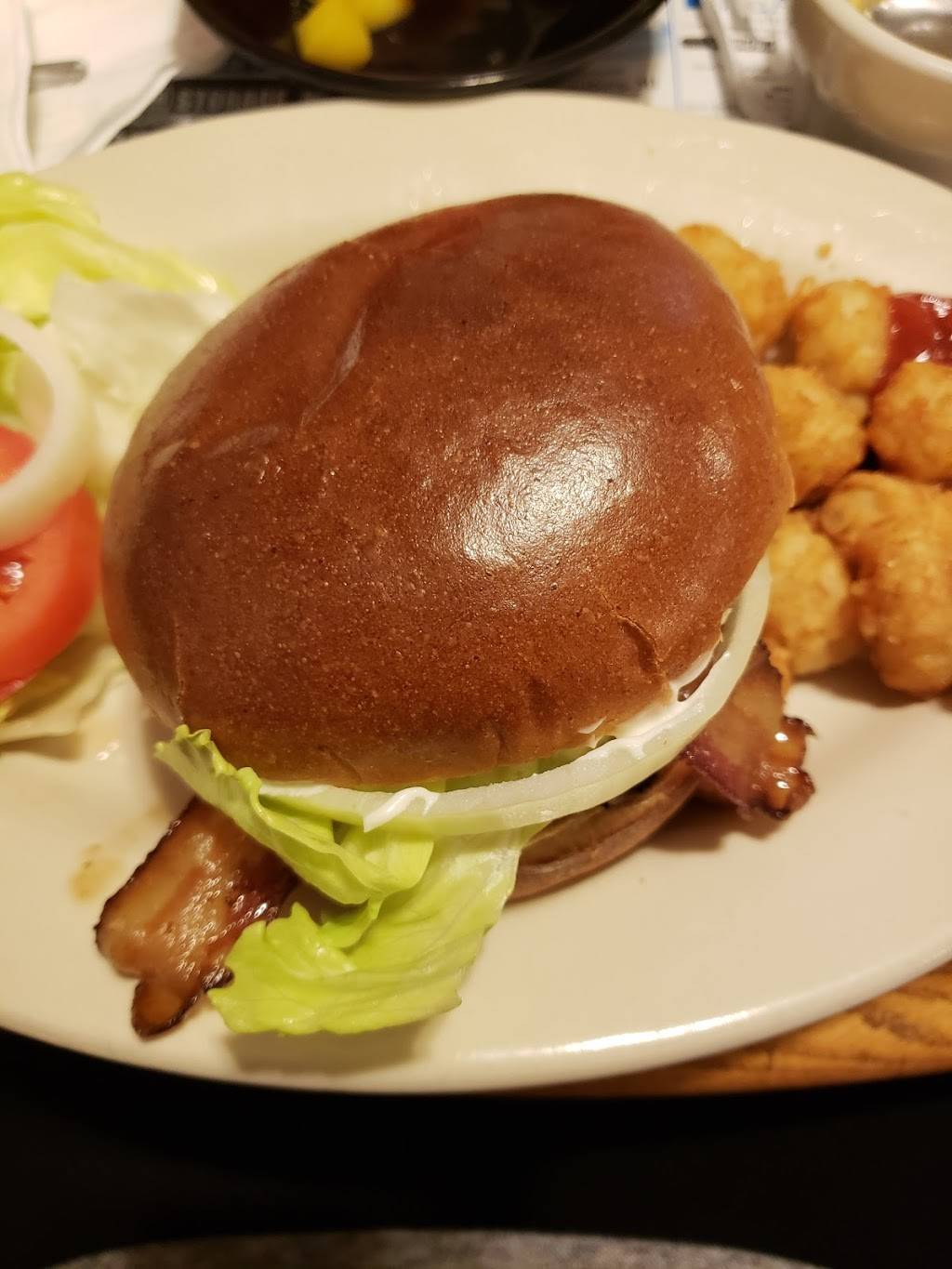 Nikos Express | restaurant | 5876 King Hwy, Kalamazoo, MI 49048, USA | 2693420933 OR +1 269-342-0933