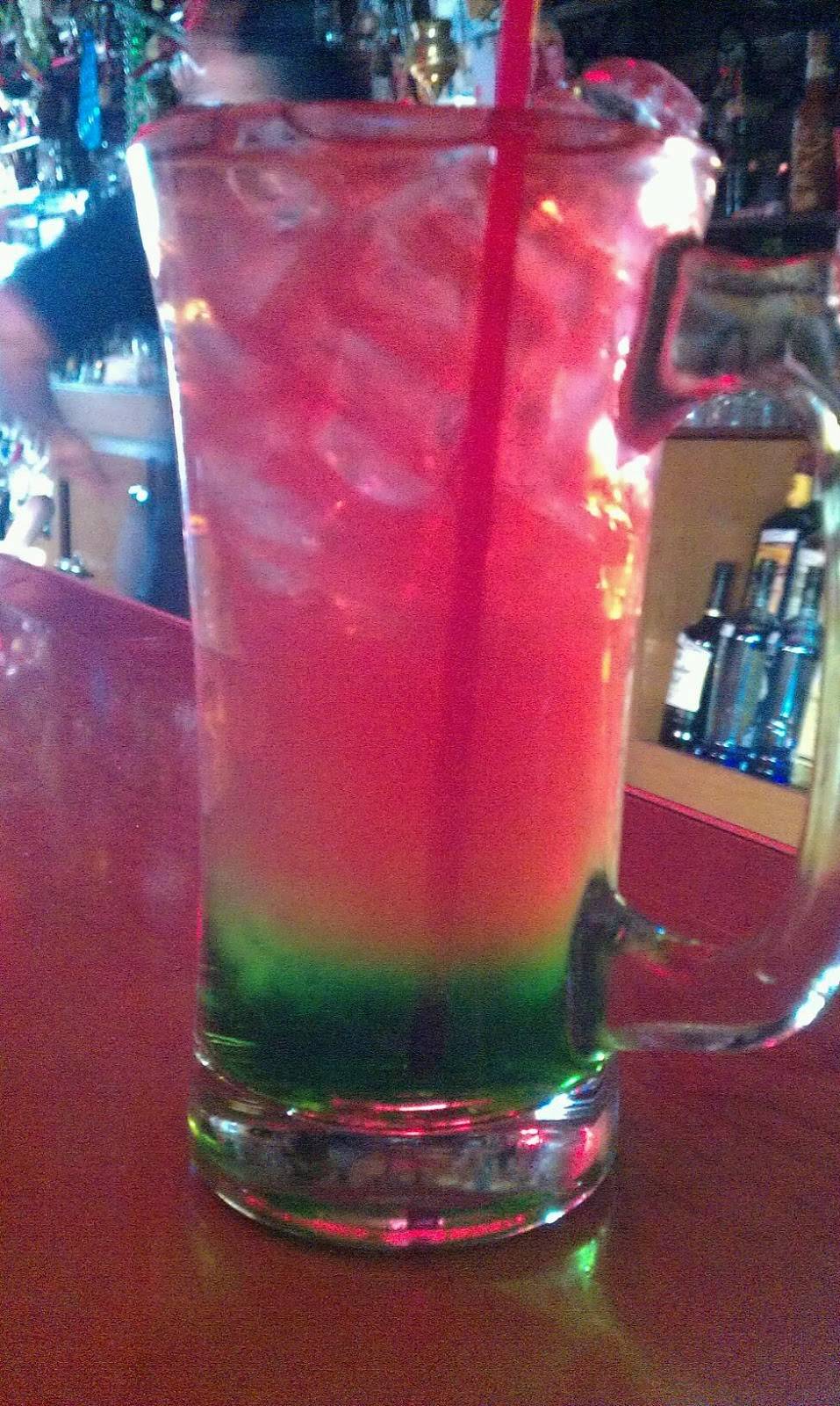 Bank Club Cafe | restaurant | 3900 San Pablo Ave, Emeryville, CA 94608, USA | 5106524381 OR +1 510-652-4381