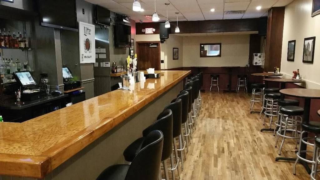 Riardos Bar & Grill | restaurant | 1223 E Washington St, New Castle, PA 16101, USA | 7246987259 OR +1 724-698-7259