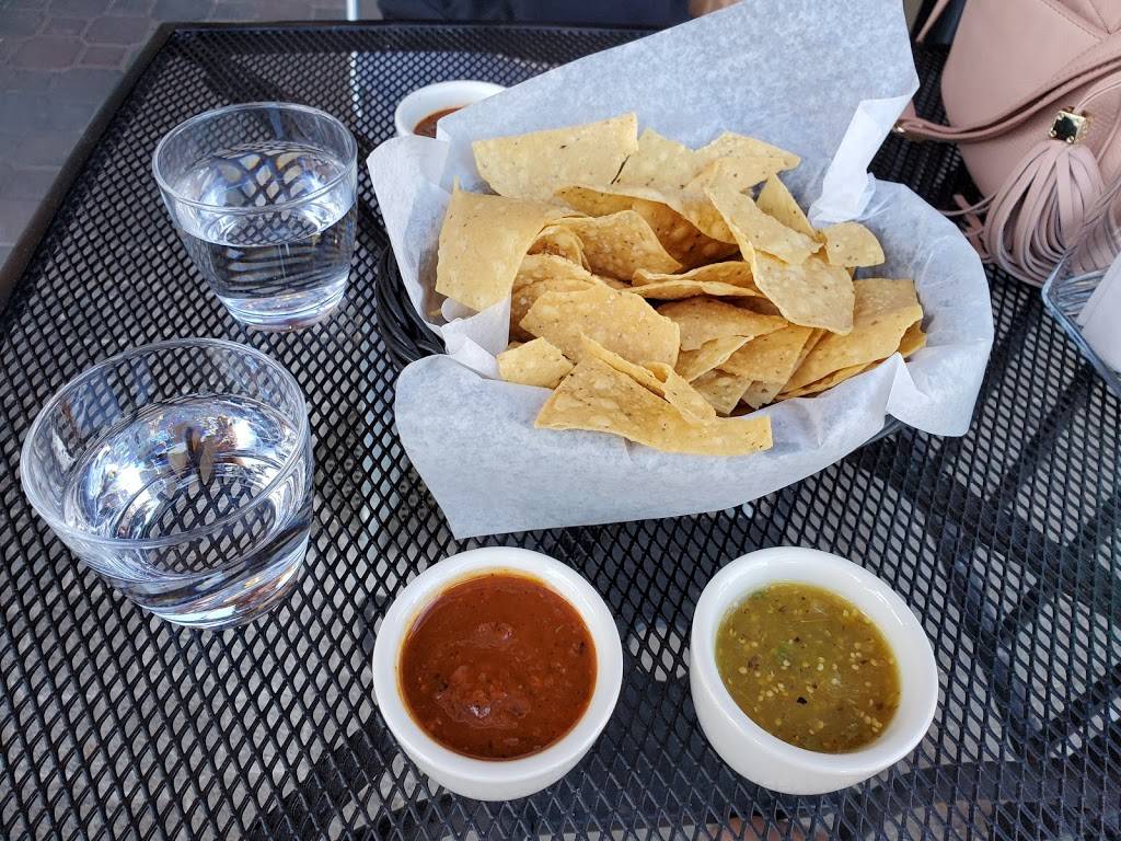 ROCO | restaurant | 10164 Donner Pass Rd, Truckee, CA 96161, USA | 5305876274 OR +1 530-587-6274