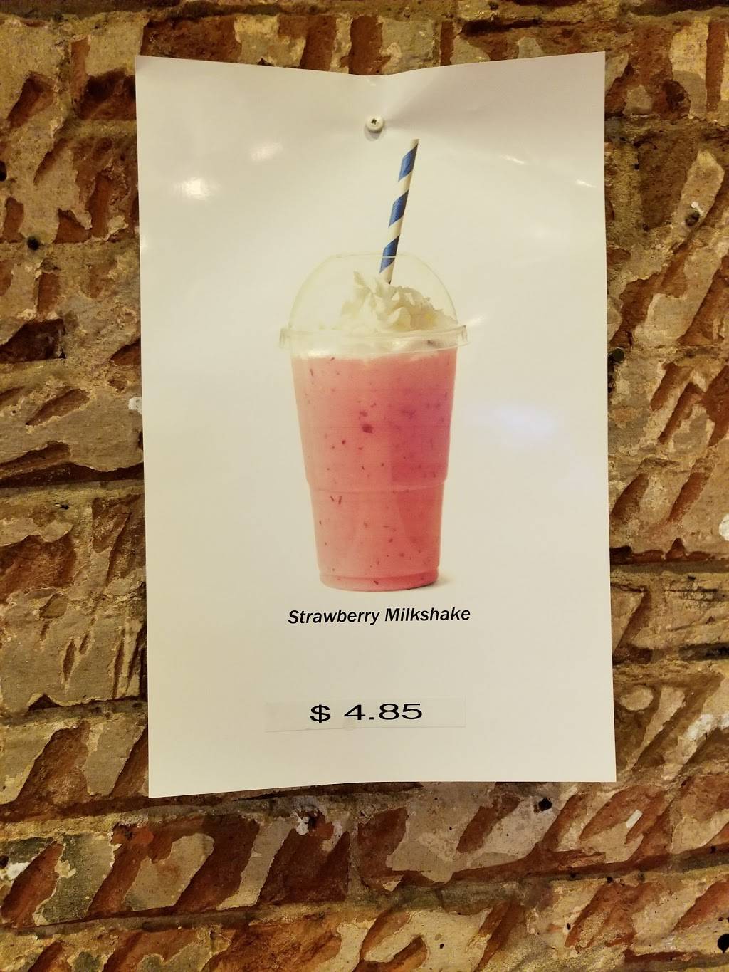 Burger Inn | restaurant | 3511, 915 K St, Sacramento, CA 95814, USA | 9164442336 OR +1 916-444-2336