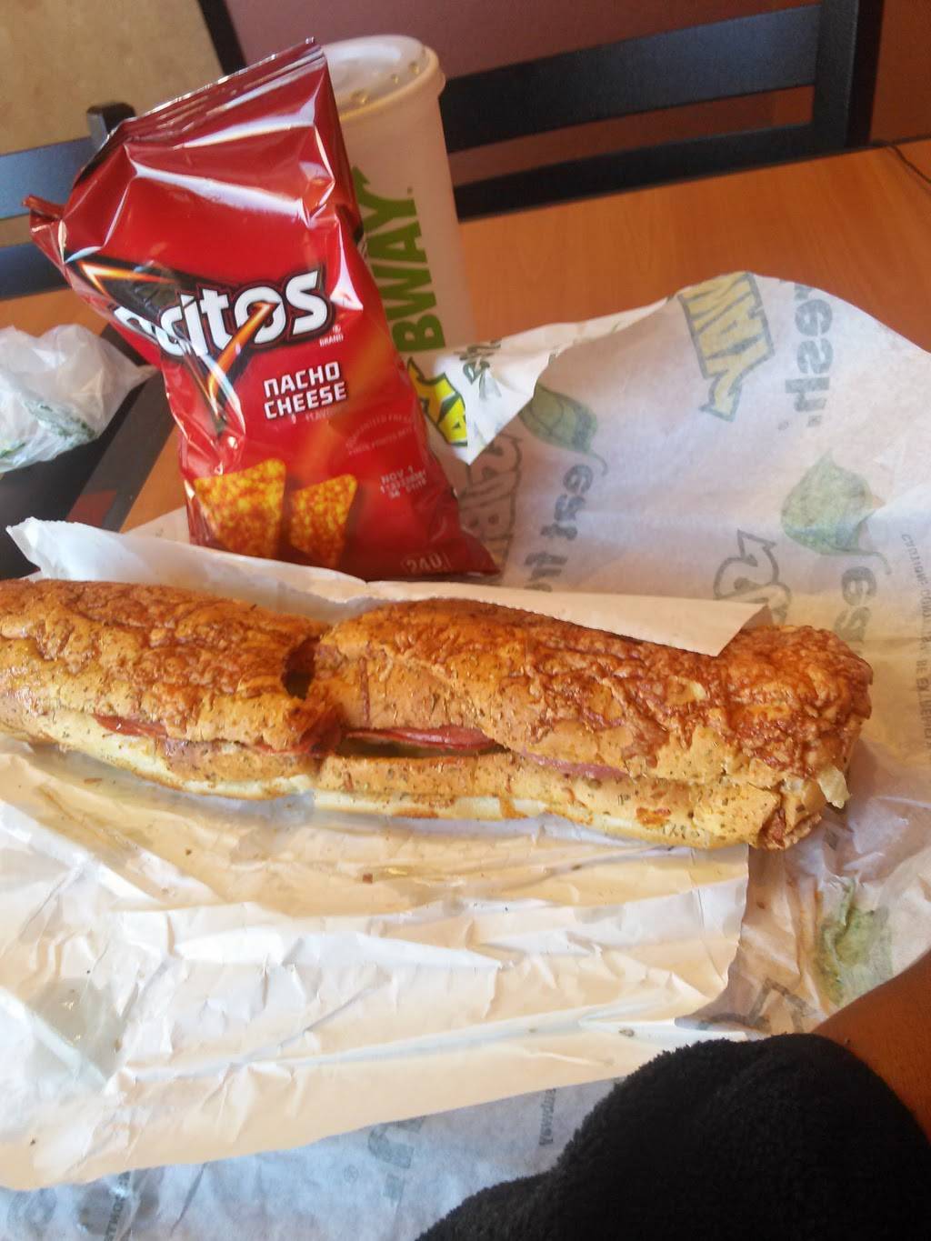 Subway | restaurant | 308 S Michigan Ave, Saginaw, MI 48602, USA | 9897970099 OR +1 989-797-0099
