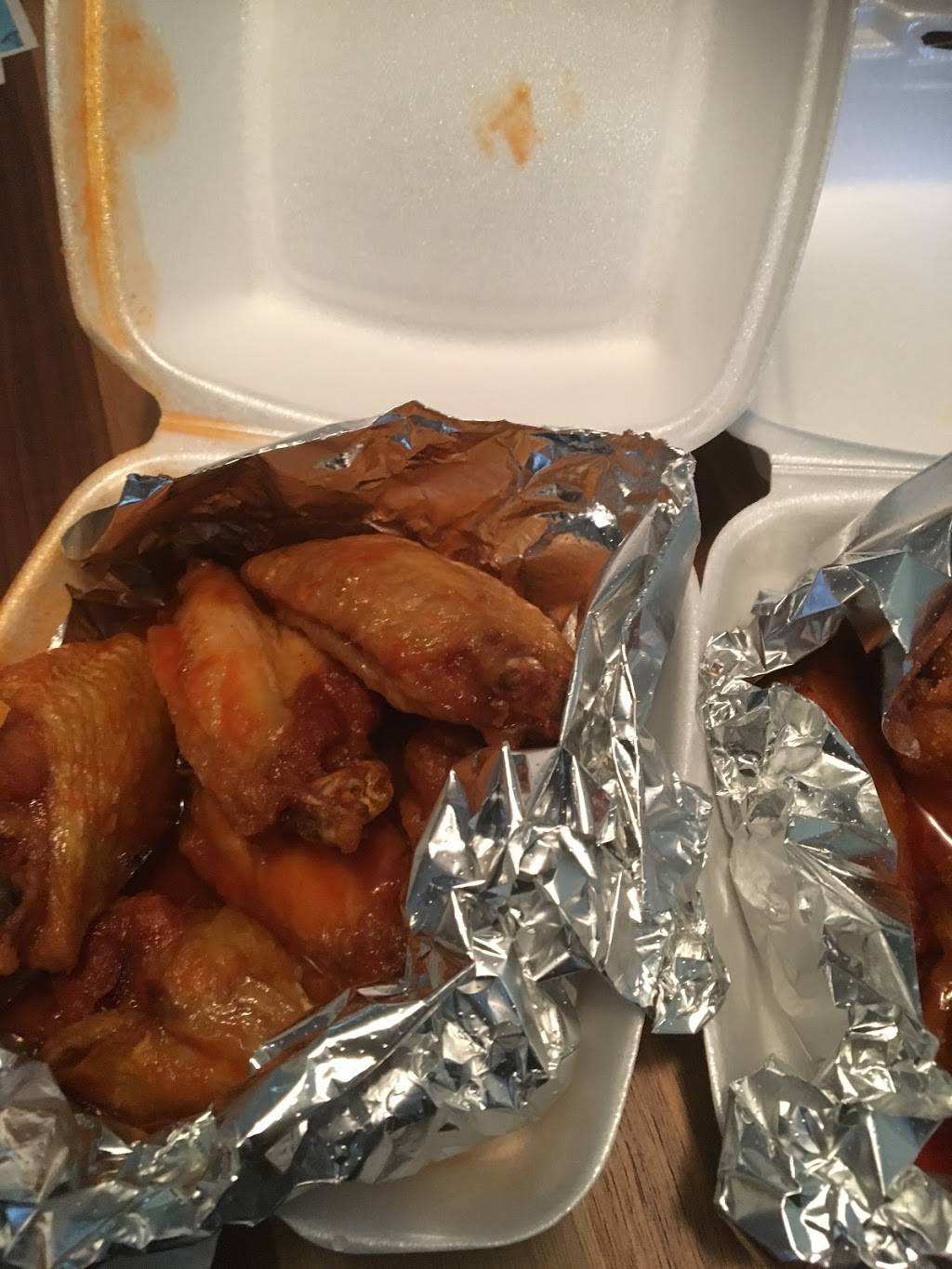 Big Shot Bobs House of Wings - Penn Hills (CLOSED due to a FIRE | restaurant | 105 Pennoak Dr, Penn Hills, PA 15235, USA | 4127232340 OR +1 412-723-2340