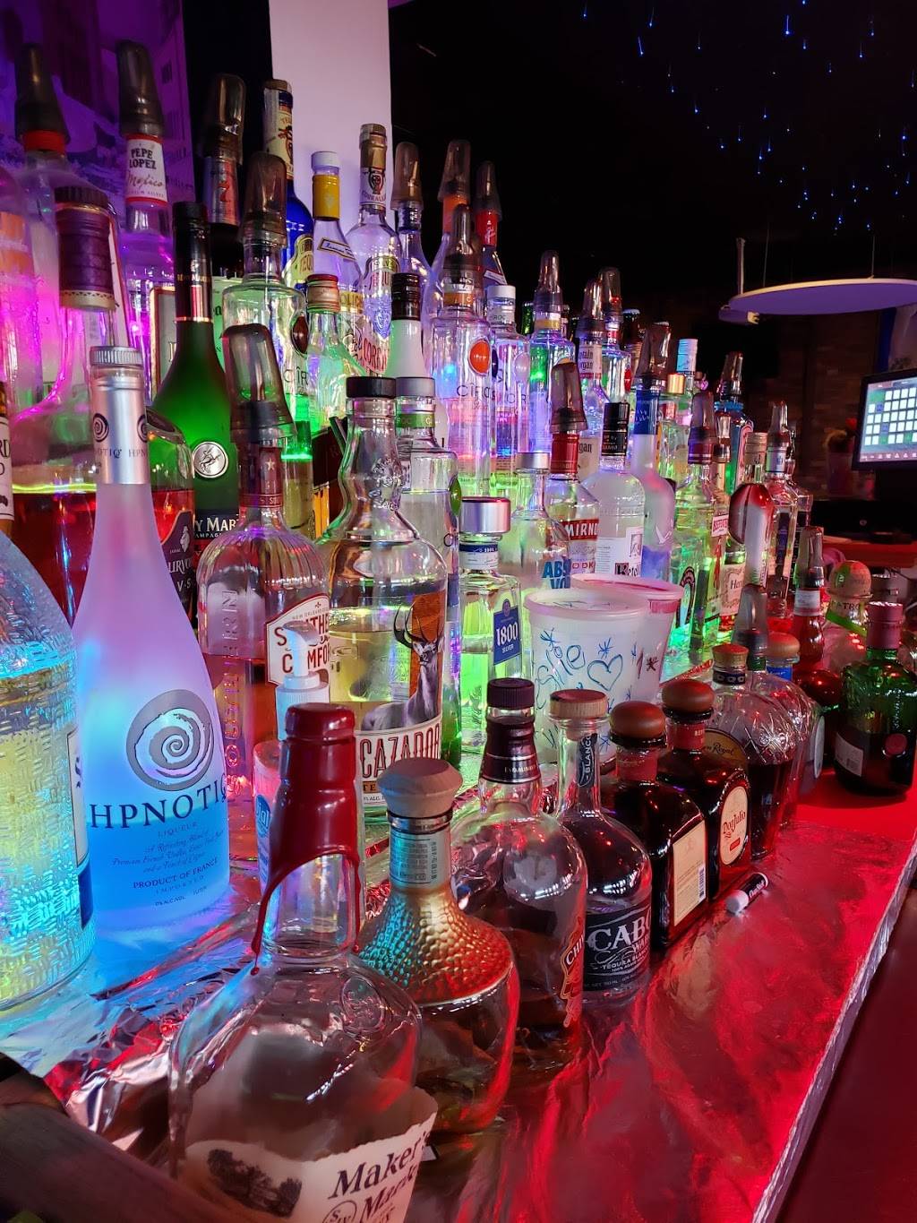 Loredos Mexican Restaurant | restaurant | 9227 Oxon Hill Rd, Fort Washington, MD 20744, USA | 3016860999 OR +1 301-686-0999