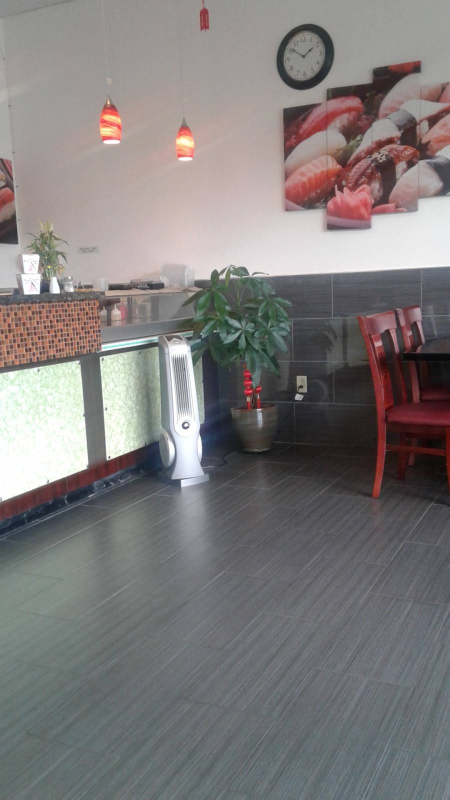 Egg Roll King & Sushi | restaurant | 920 Blanding Blvd, Orange Park, FL 32065, USA | 9042767789 OR +1 904-276-7789