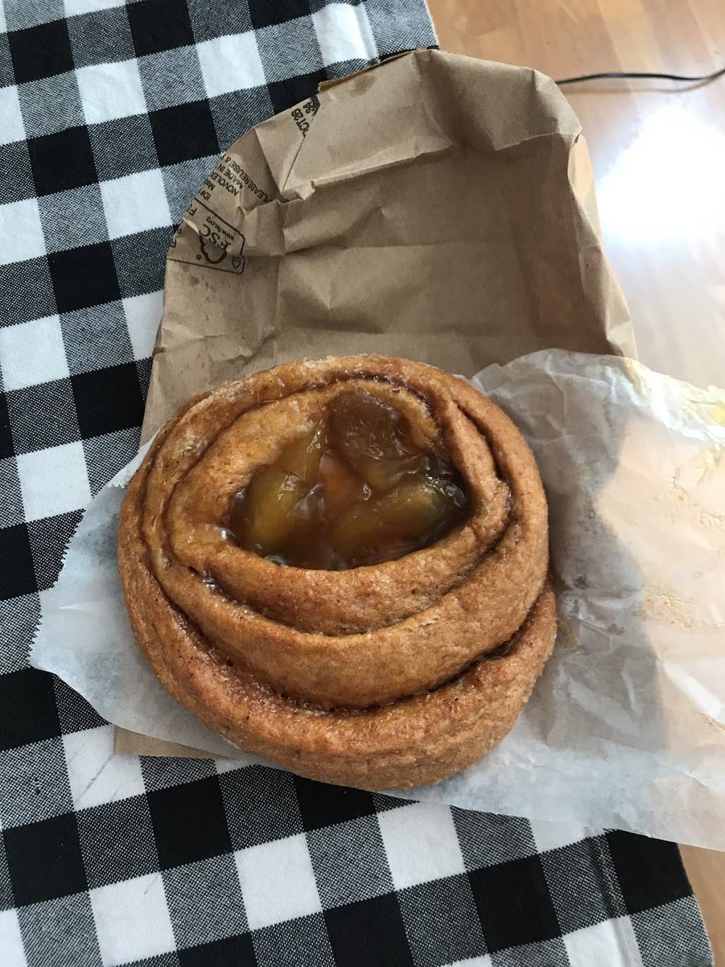 Four Seasons Bakery & Juice Bar | restaurant | 2281 Church Ave, Brooklyn, NY 11226, USA | 7186937996 OR +1 718-693-7996