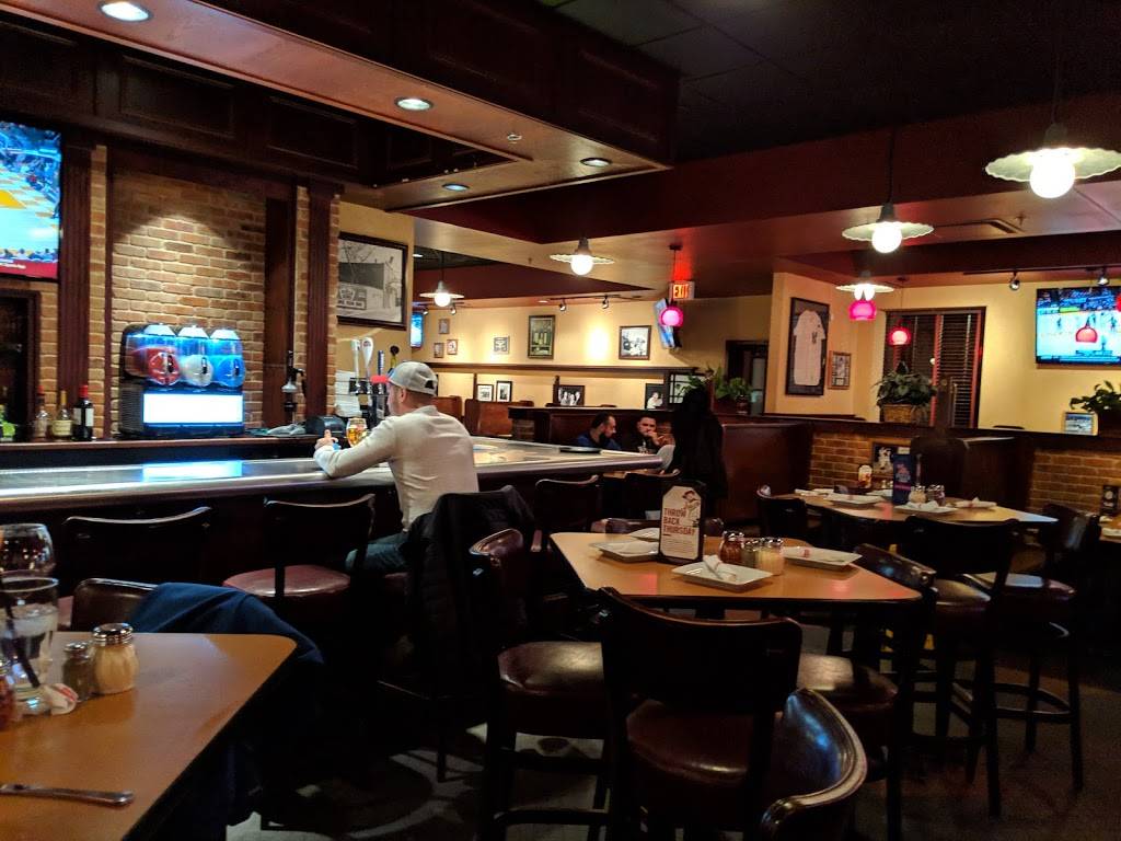 Home Run Inn Pizza | meal delivery | 6221 S Archer Ave, Chicago, IL 60638, USA | 7735819696 OR +1 773-581-9696