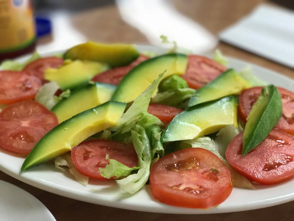 El Mofongo | restaurant | 684 Fulton Ave, Hempstead, NY 11550, USA | 5162807782 OR +1 516-280-7782