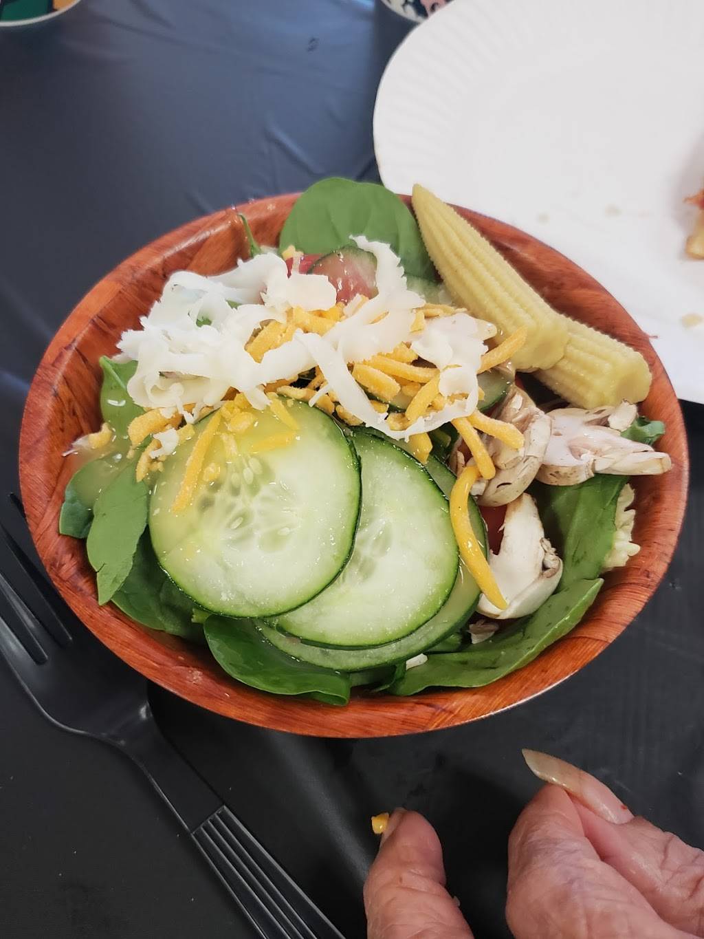 Pizza Factory | restaurant | 897 W Henderson Ave, Porterville, CA 93257, USA | 5597848677 OR +1 559-784-8677