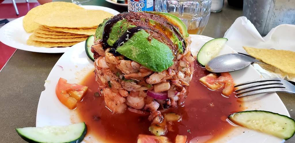 Los Arados Taqueria & Cenadoria | restaurant | 5301 S Western Ave, Oklahoma City, OK 73109, USA | 4056053100 OR +1 405-605-3100