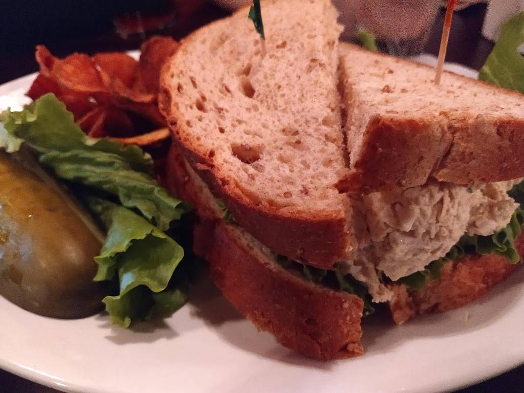 Buccis J Bella | restaurant | 12201 Pearl Rd, Strongsville, OH 44136, USA | 4402380200 OR +1 440-238-0200