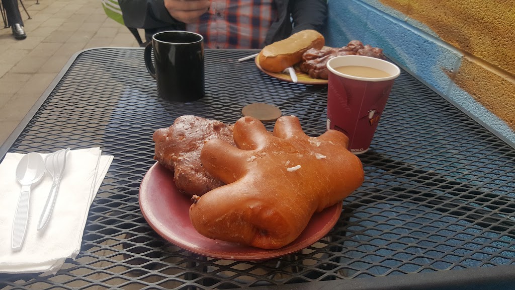 Rogers Bakery & Cafe | bakery | 116 N College Ave, College Place, WA 99324, USA | 5095222738 OR +1 509-522-2738