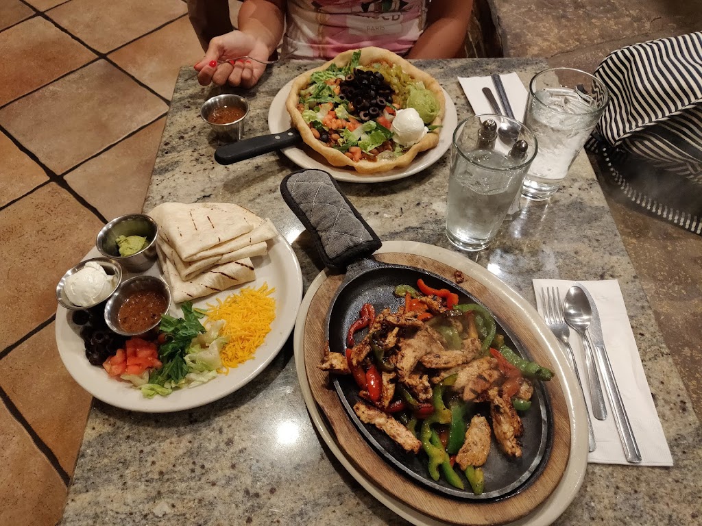 Reuben Heflin Restaurant | restaurant | US-160, Kayenta, AZ 86033, USA | 9286973170 OR +1 928-697-3170