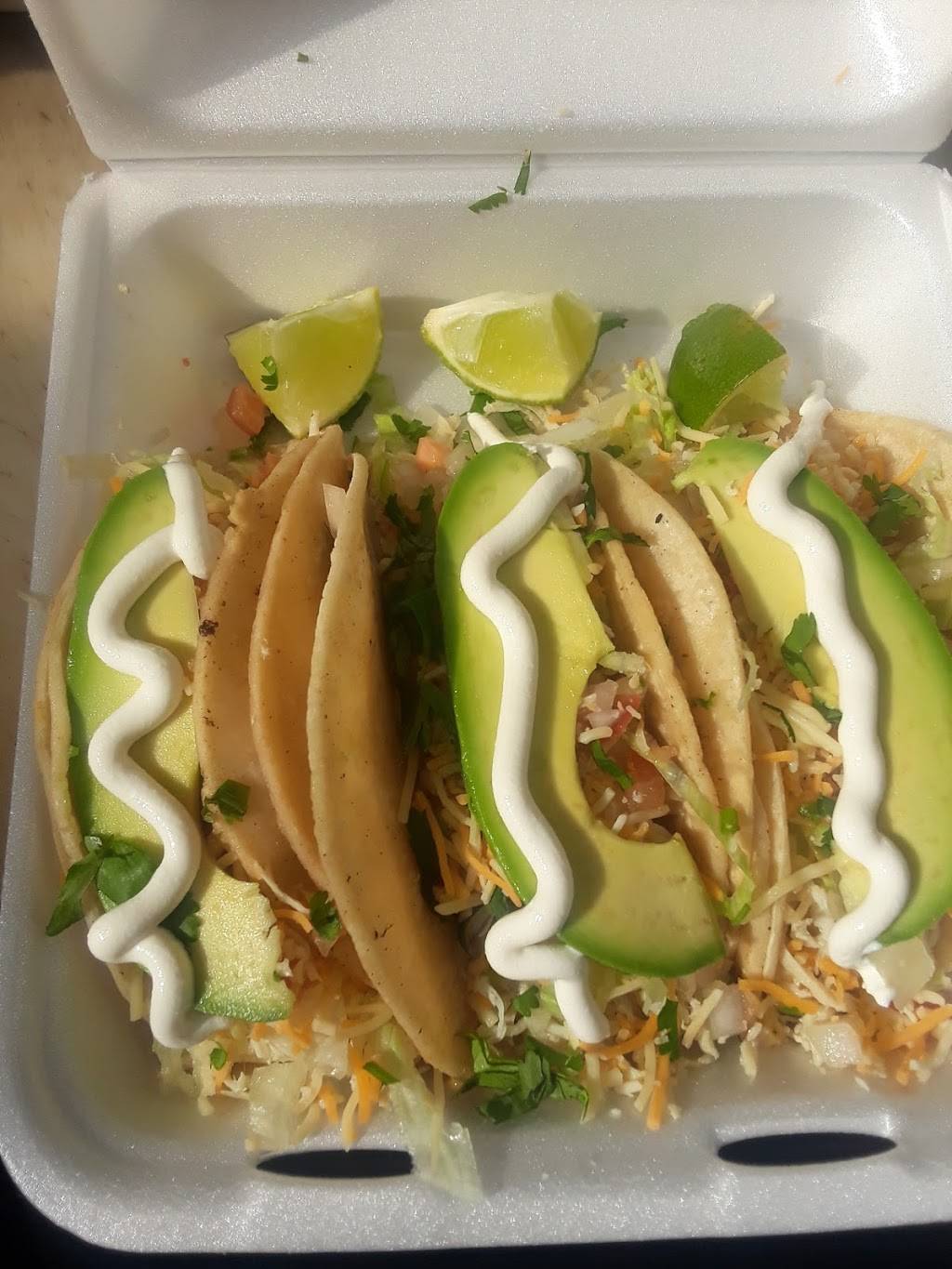 Los tios food truck | restaurant | 219 E Lehigh Ave, Philadelphia, PA 19125, USA | 2159547628 OR +1 215-954-7628