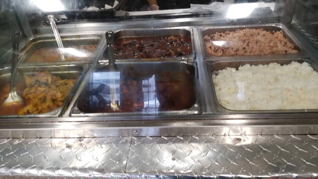 Country Kitchen | restaurant | 838 Blue Hill Avenue, Boston, MA 02124, USA | 6178220500 OR +1 617-822-0500