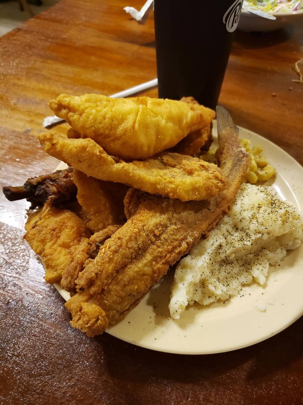 Creekside Clock Restaurant | restaurant | 1025 Kiser St, Shelby, NC 28152, USA | 7044805999 OR +1 704-480-5999