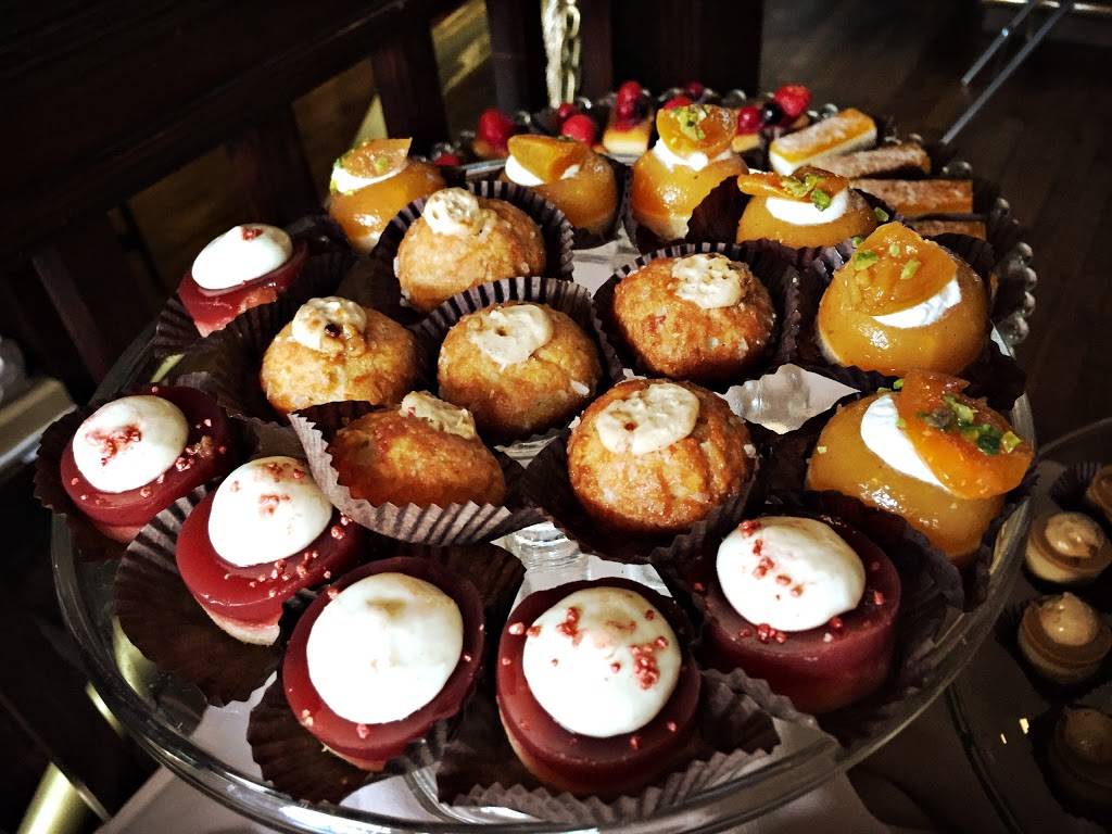 Vera Maes Bistro | restaurant | 207-209 S Walnut St, Muncie, IN 47305, USA | 7657474941 OR +1 765-747-4941