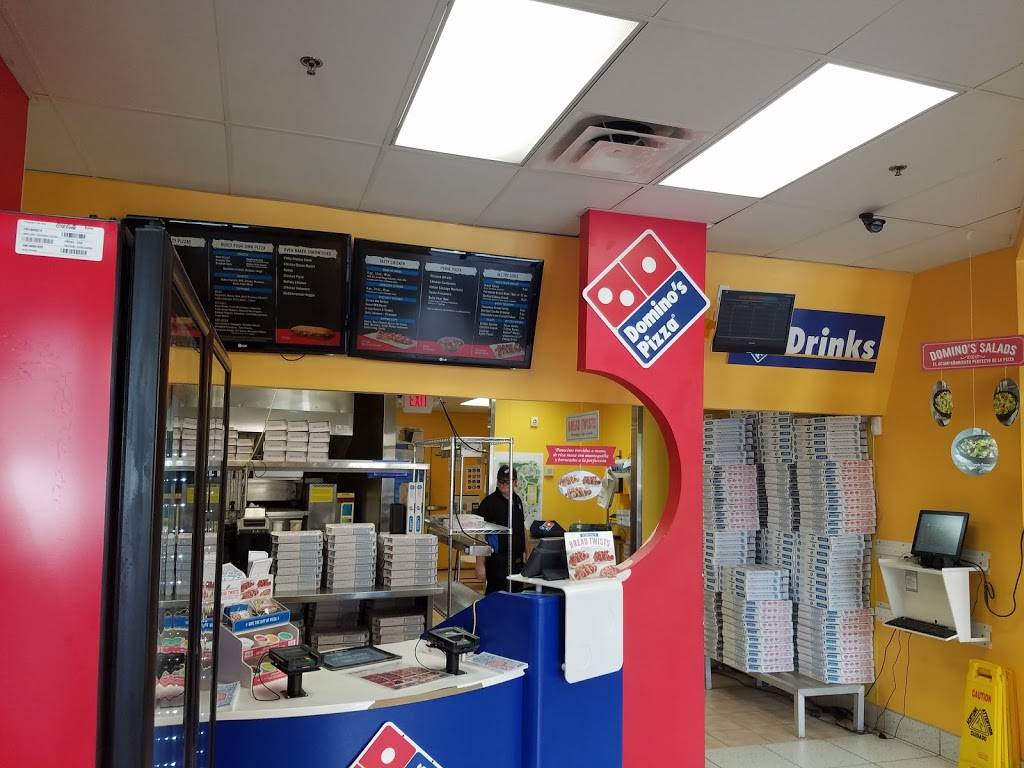 Dominos Pizza | meal delivery | 4250 W Plaza Dr # G, Orlando, FL 32816, USA | 4078821010 OR +1 407-882-1010