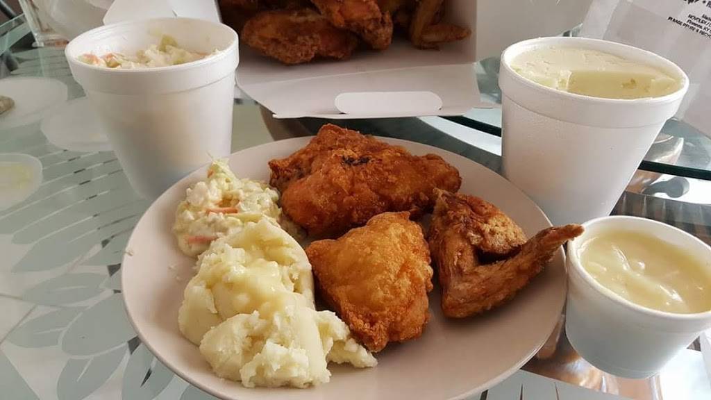 Maryland Fried Chicken | restaurant | 9710 E Colonial Dr, Orlando, FL 32817, USA | 4072730480 OR +1 407-273-0480