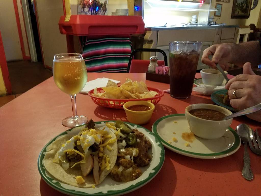 Benitos International Restaurant | restaurant | 1309 1st St, La Marque, TX 77568, USA | 4099351948 OR +1 409-935-1948