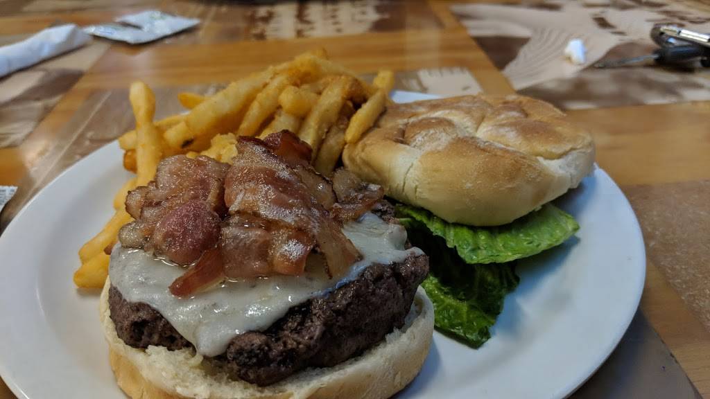 Busters Restaurant | restaurant | 1130 Paterson St, Ogdensburg, NY 13669, USA | 3153933545 OR +1 315-393-3545