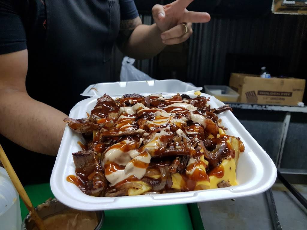 Monster Burger, Playas De Rosarito | restaurant | Emiliano Zapata 228, Predios Urbanos, Machado Sur, 22710 Rosarito, B.C., Mexico | 016611075307 OR +52 661 107 5307