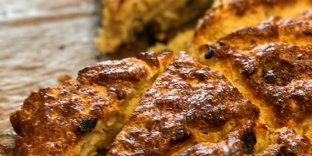 The Jefferson Market | cafe | 609 W Jefferson St, Ann Arbor, MI 48103, USA | 7346656666 OR +1 734-665-6666