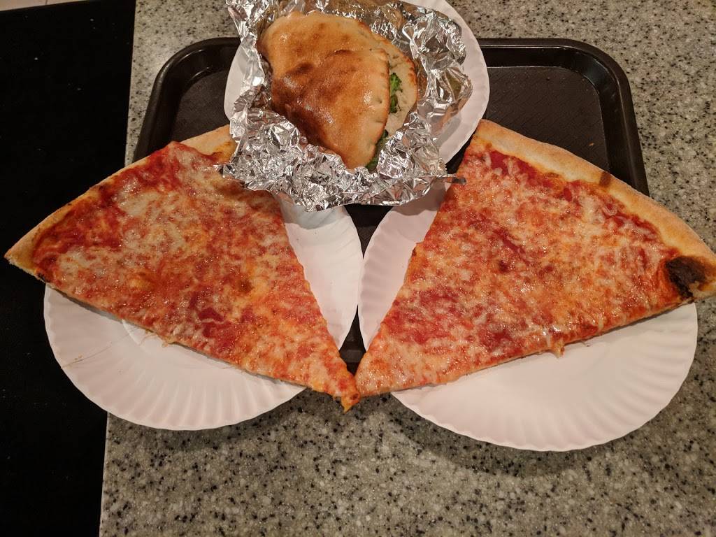 Franks Pizza | restaurant | 2823 Middletown Rd, Bronx, NY 10461, USA | 7188928202 OR +1 718-892-8202