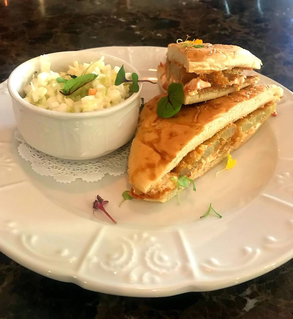 Crossroads on Main | restaurant | 118 E Main St, Lake City, SC 29560, USA | 8433942100 OR +1 843-394-2100