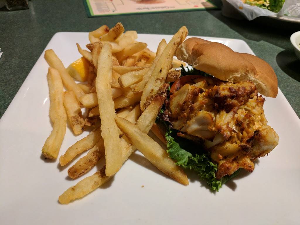 The Greene Turtle Sports Bar & Grille | restaurant | 7556 Teague Rd Suite 100, Hanover, MD 21076, USA | 4107995001 OR +1 410-799-5001