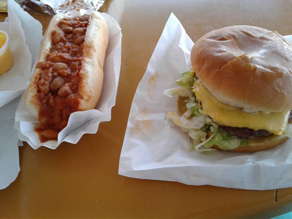 Pats Chili Dogs | restaurant | 1202 W Niagara St, Tucson, AZ 85745, USA | 5206240891 OR +1 520-624-0891