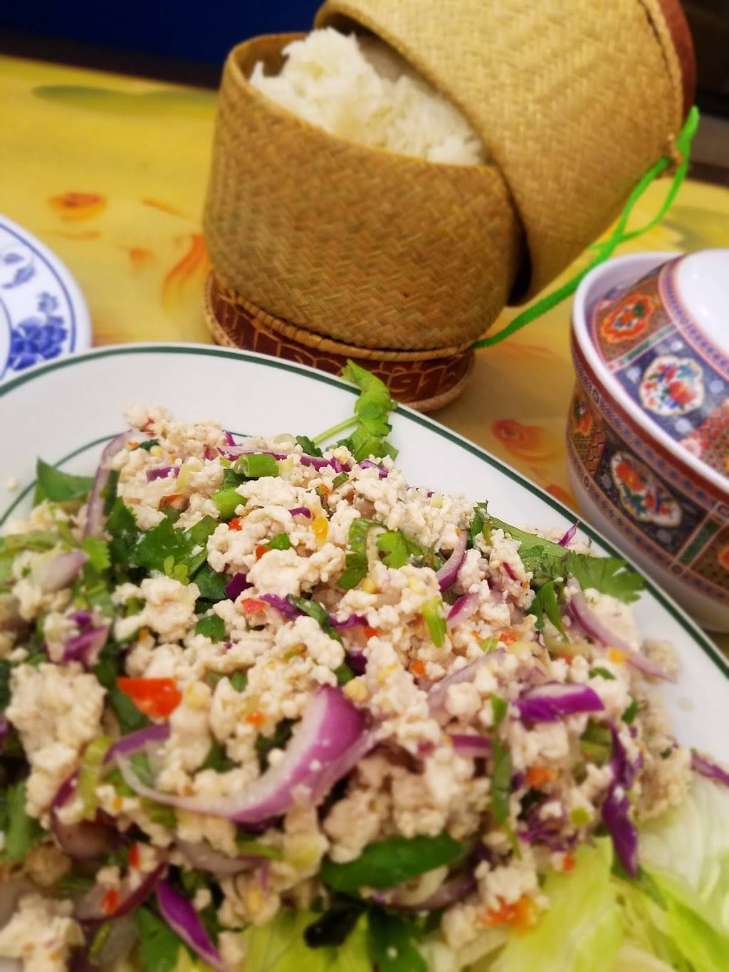 Thai Basil | restaurant | 2845 Bartlett Blvd, Bartlett, TN 38134, USA | 9013815777 OR +1 901-381-5777