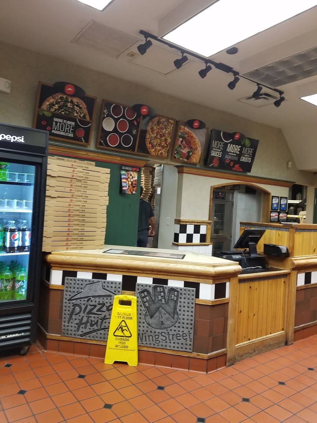 Pizza Hut | restaurant | 19790 Crystal Rock Dr, Germantown, MD 20874, USA | 3015400777 OR +1 301-540-0777