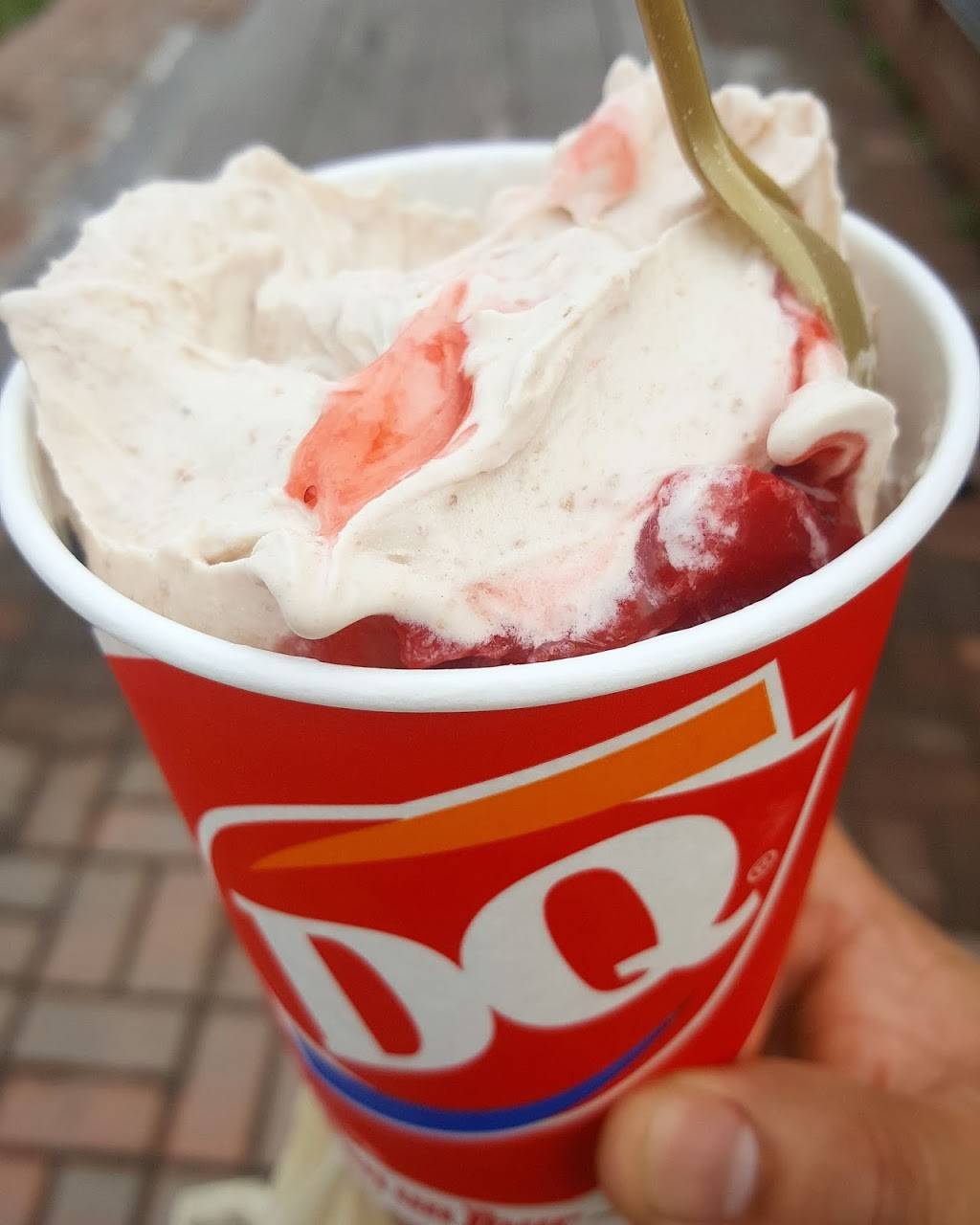 Dairy Queen | restaurant | 1451 Richmond Rd, Ottawa, ON K2B 6R9, Canada | 6138281688 OR +1 613-828-1688