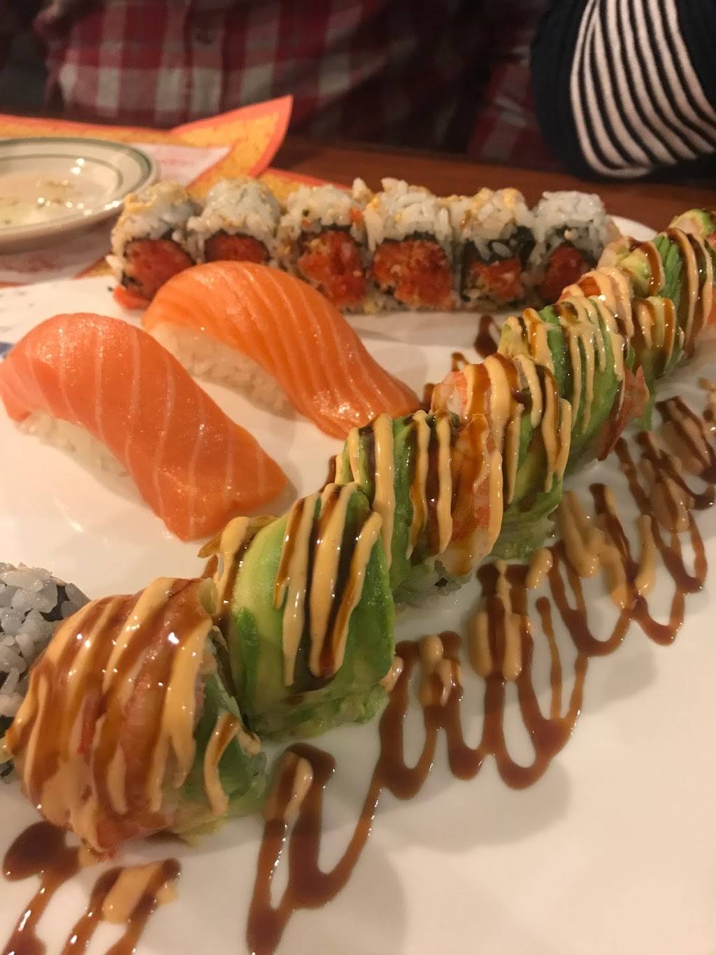 Oishi Japanese Cuisine | restaurant | 244 Farms Village Rd, West Simsbury, CT 06092, USA | 8606588680 OR +1 860-658-8680