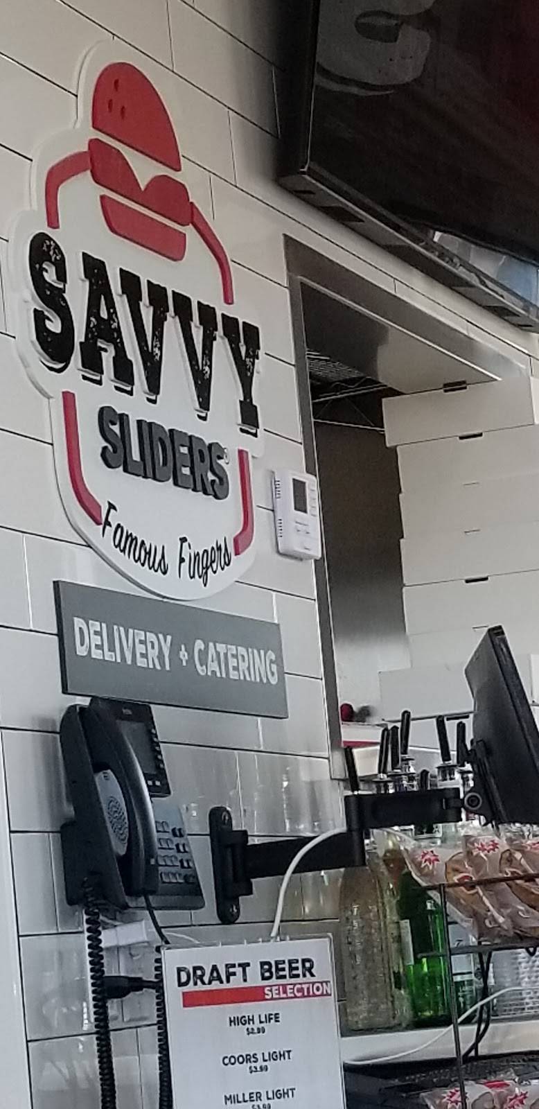 Savvy Sliders | restaurant | 31270 Groesbeck Hwy, Corner of Groesbeck and, Utica Rd, Fraser, MI 48026, USA | 5865250000 OR +1 586-525-0000
