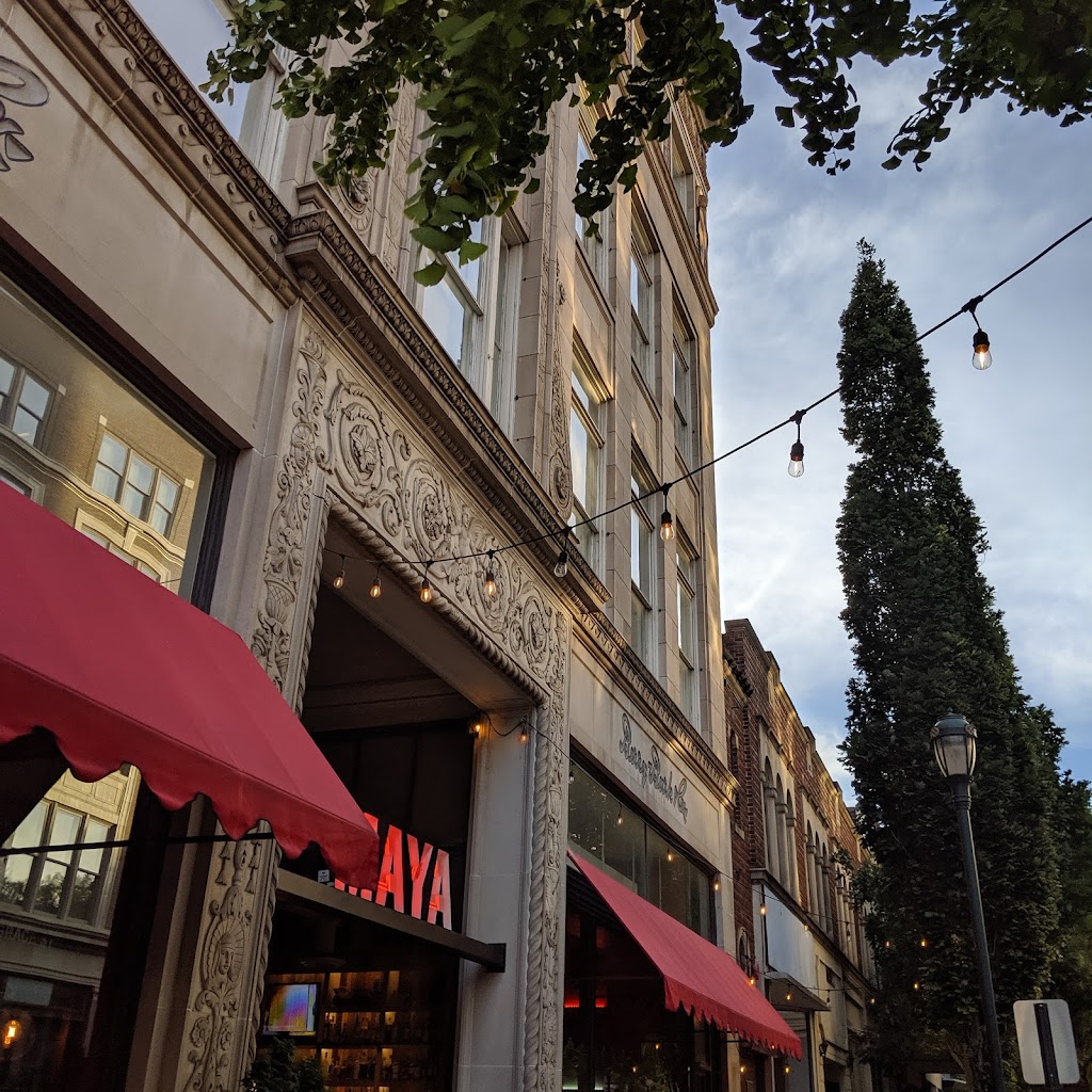 Maya | restaurant | 525 E Grace St, Richmond, VA 23219, USA | 8044475410 OR +1 804-447-5410