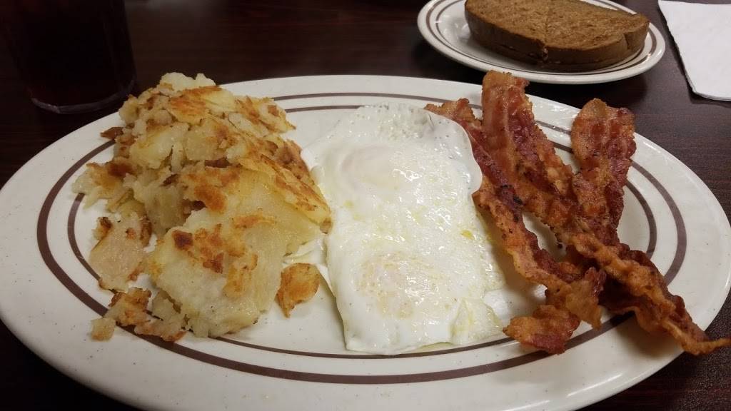 Dundee Diner | restaurant | 28087 US-27, Dundee, FL 33837, USA | 8635476916 OR +1 863-547-6916