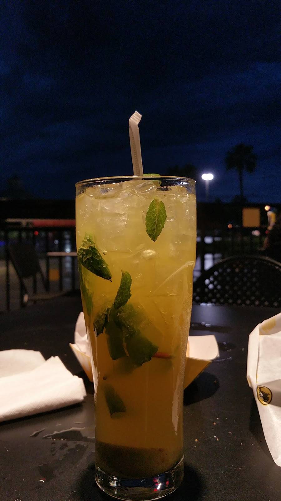 Buffalo Wild Wings | meal takeaway | 20505 S Dixie Hwy Suite 555A, Cutler Bay, FL 33189, USA | 3052388850 OR +1 305-238-8850