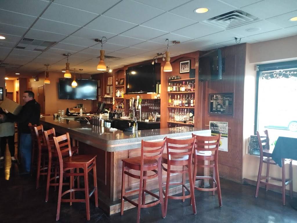 Joseph’s Restaurant and Bar | restaurant | 3123 W 111th St, Chicago, IL 60655, USA | 7734455637 OR +1 773-445-5637