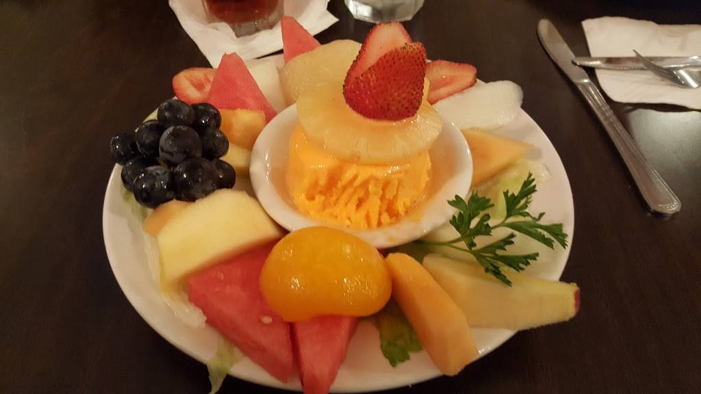 Carriage House Restaurant | restaurant | 1409 S Stratford Rd g, Winston-Salem, NC 27103, USA | 3367658082 OR +1 336-765-8082