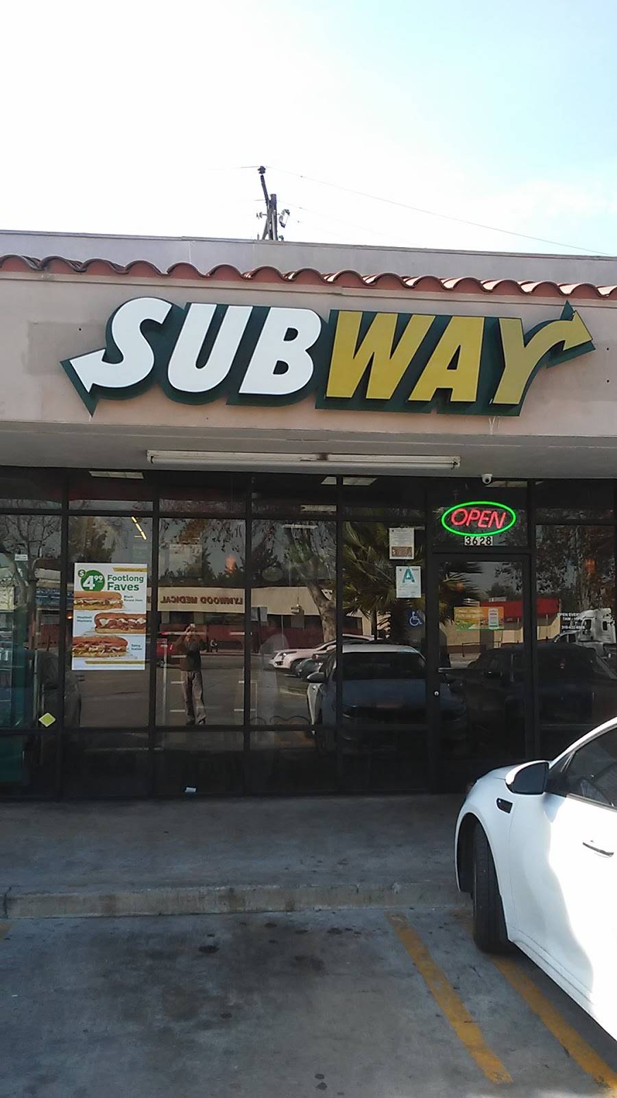 Subway Restaurants | restaurant | 3628 Martin Luther King Jr Blvd, Lynwood, CA 90262, USA | 3106326808 OR +1 310-632-6808