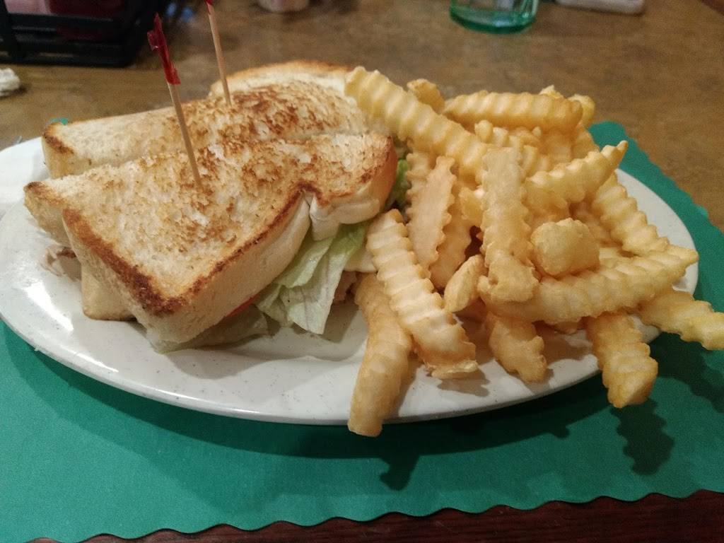 McGarreys Oakwood Cafe | restaurant | 1624 W 38th St, Erie, PA 16508, USA | 8148660552 OR +1 814-866-0552